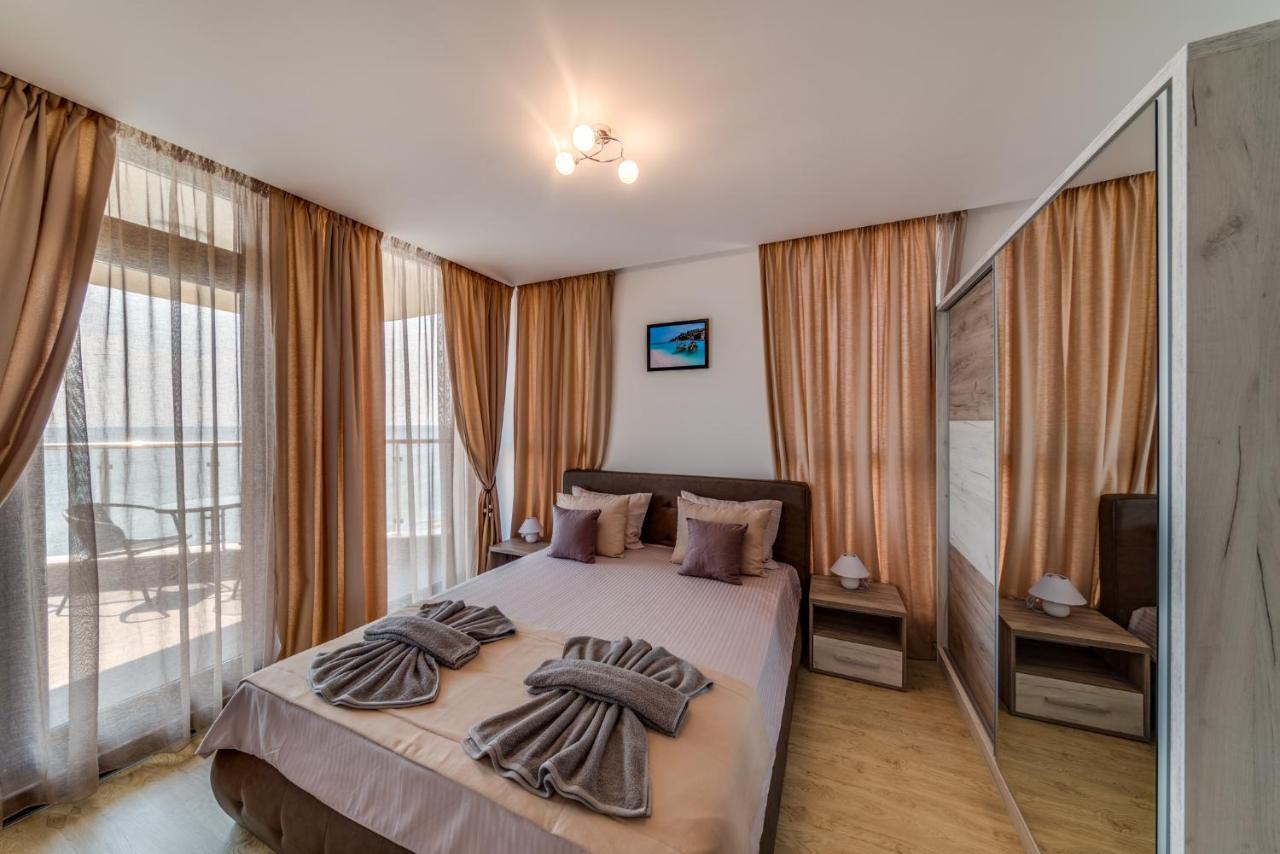 Apartcomplex Golden Bay Ravda Exterior foto