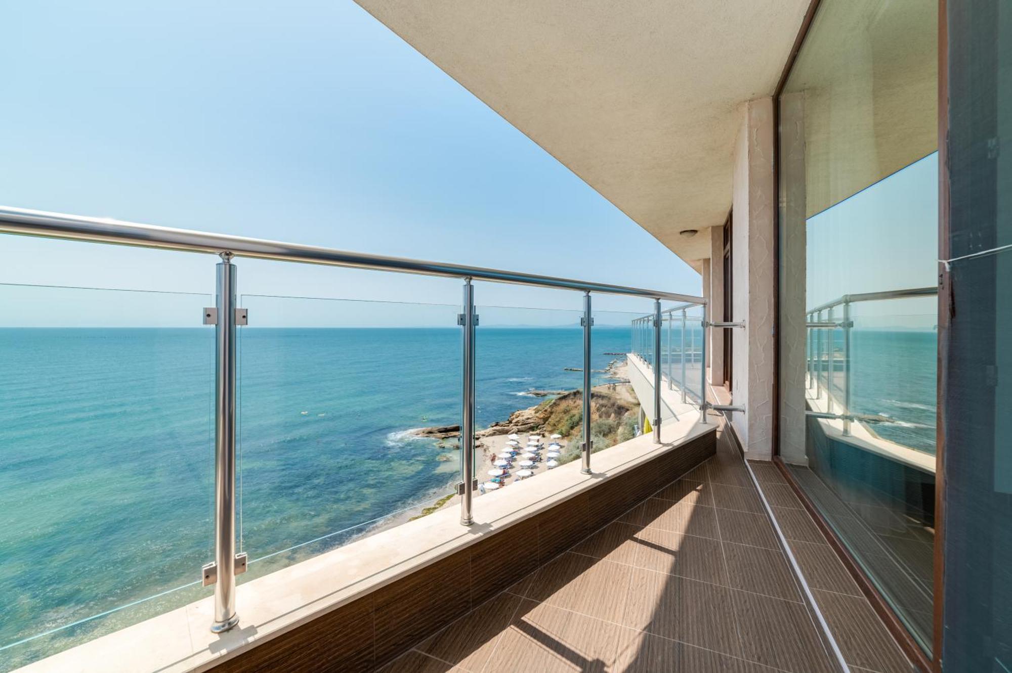 Apartcomplex Golden Bay Ravda Exterior foto